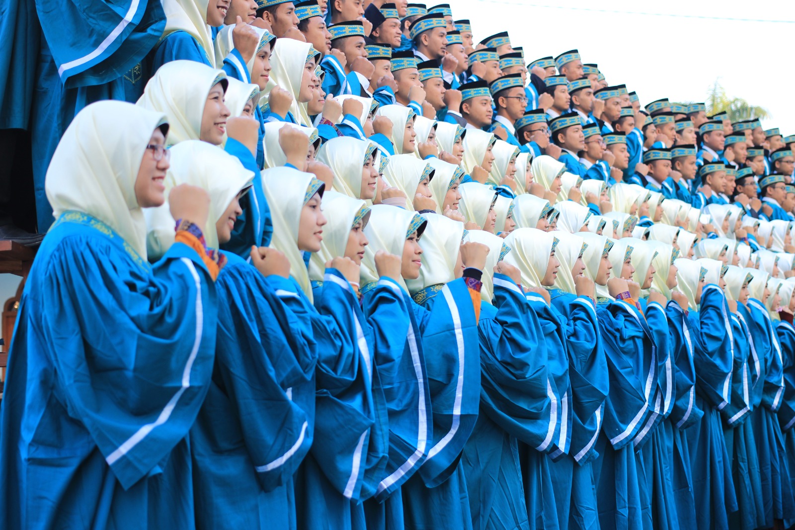 Wisuda Universitas Darussalam Gontor 241