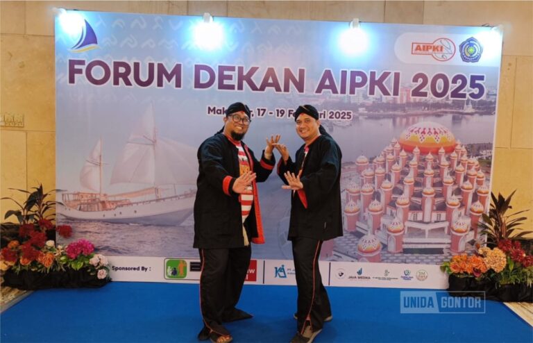 Delegasi Fakultas Kedokteran UNIDA Gontor menghadiri Forum Dekan AIPKI 2025 di Makassar.