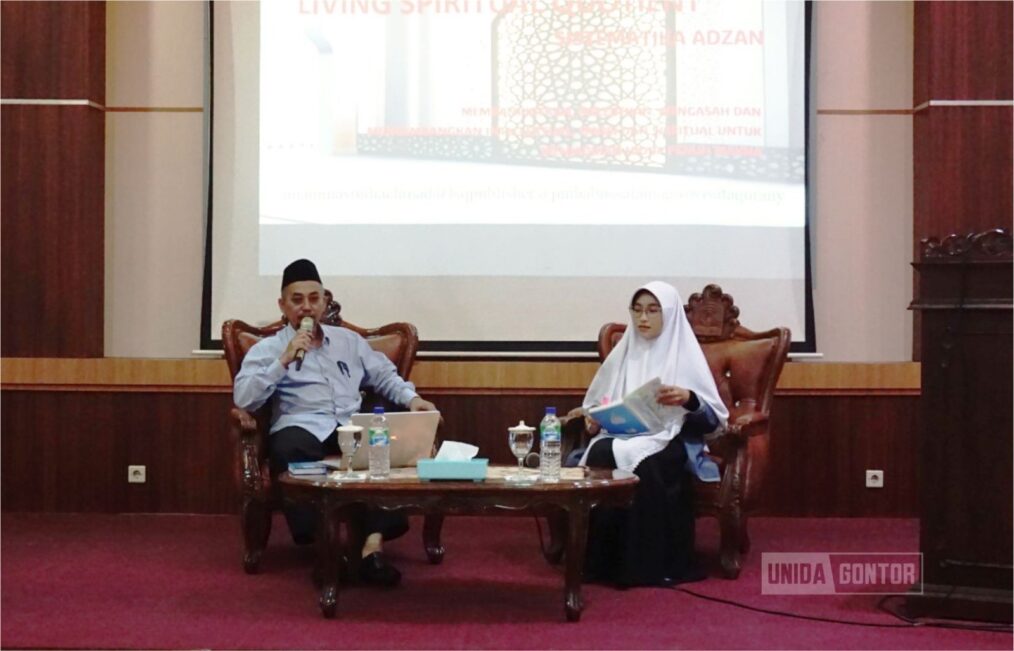Seminar Nasional Literasi UNIDA Gontor Kampus C
