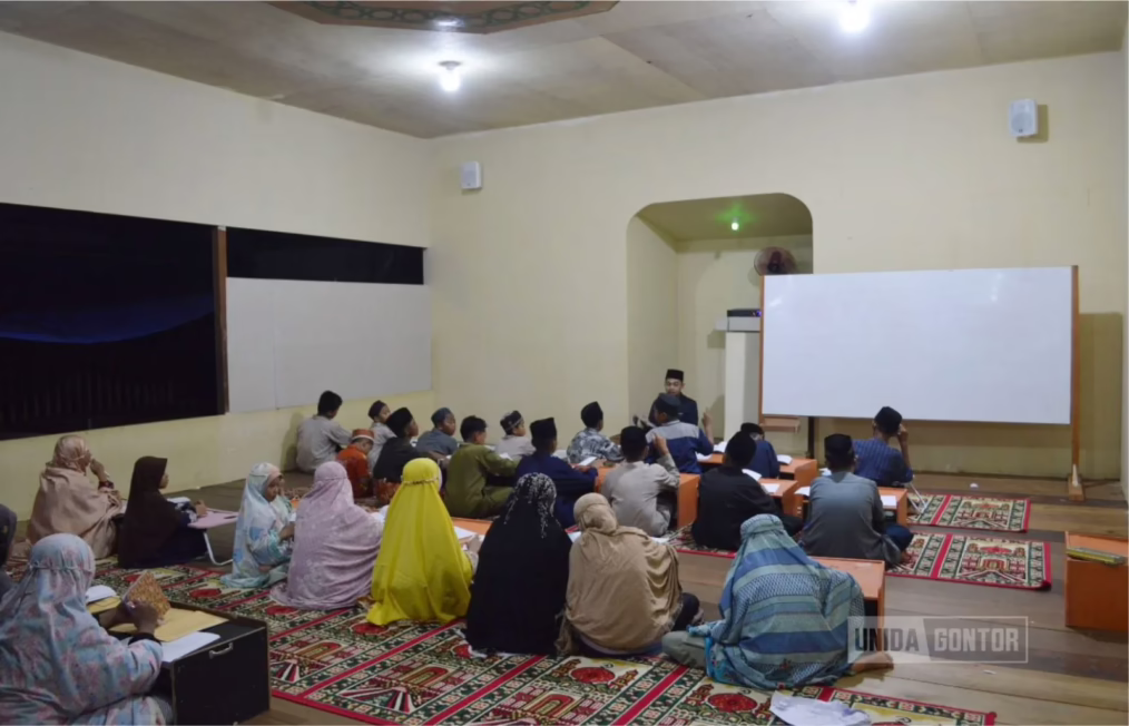 Mahasiswa pascasarjana UNIDA Gontor melaksanakan PkM di LPQ An-Nahl dan PMGS Sorong.