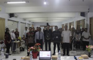 Seminar literasi keuangan syariah untuk pelajar SMA di Ponorogo oleh Fakultas Ekonomi dan Manajemen UNIDA Gontor bersama IDX dan OJK.