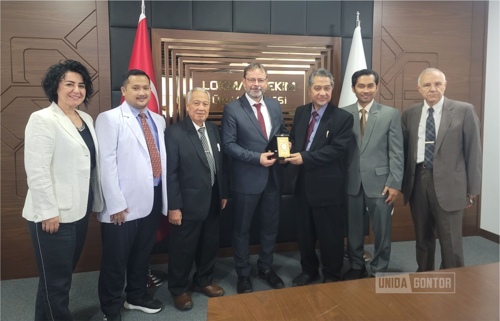 UNIDA Gontor delegation visits Lokman Hekim University to explore medical collaboration opportunities in Ankara.
