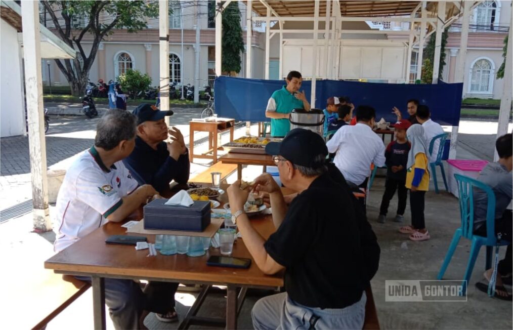 laporan-penimbangan-penyembelihan-sapi-kurban-unida-gontor