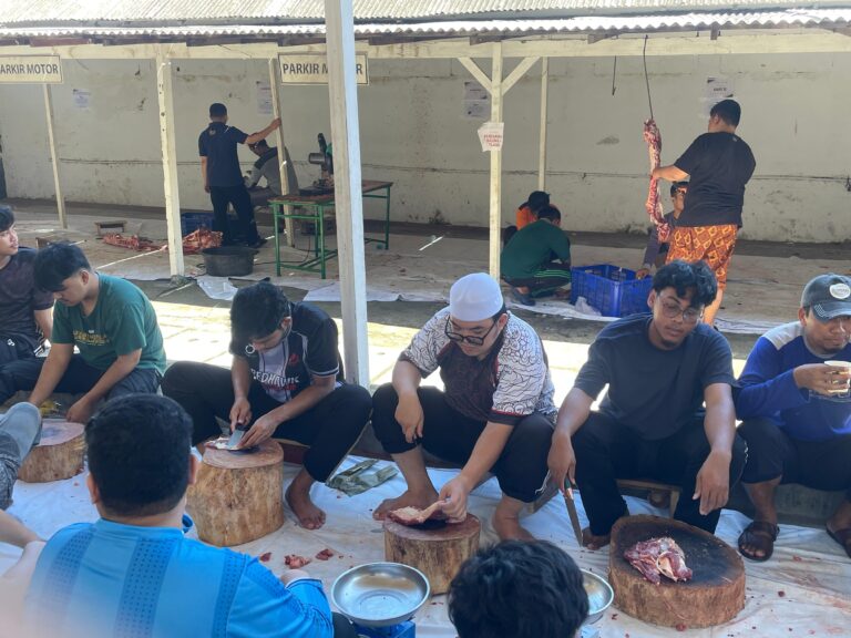 Qurban Mahasiswa USIM UNIDA Gontor