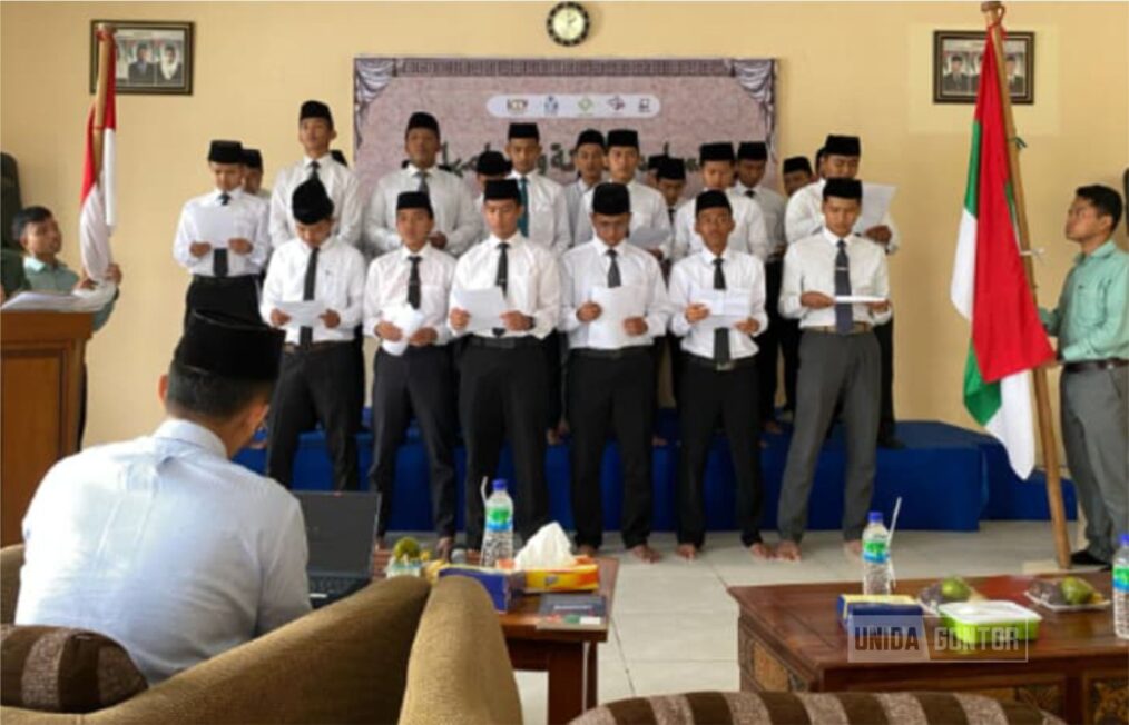 Pelantikan pengurus HMP Bahasa Arab UNIDA Gontor periode 2025/2026 kabinet Asyrof