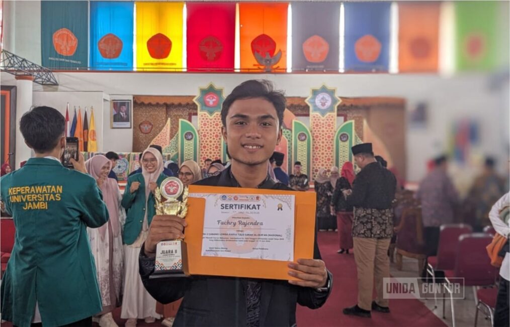 Fachry Rajendra mahasiswa UNIDA Gontor raih Juara 2 Nasional Lomba Karya Tulis Ilmiah Al-Qur’an di MTQMN-I 2025