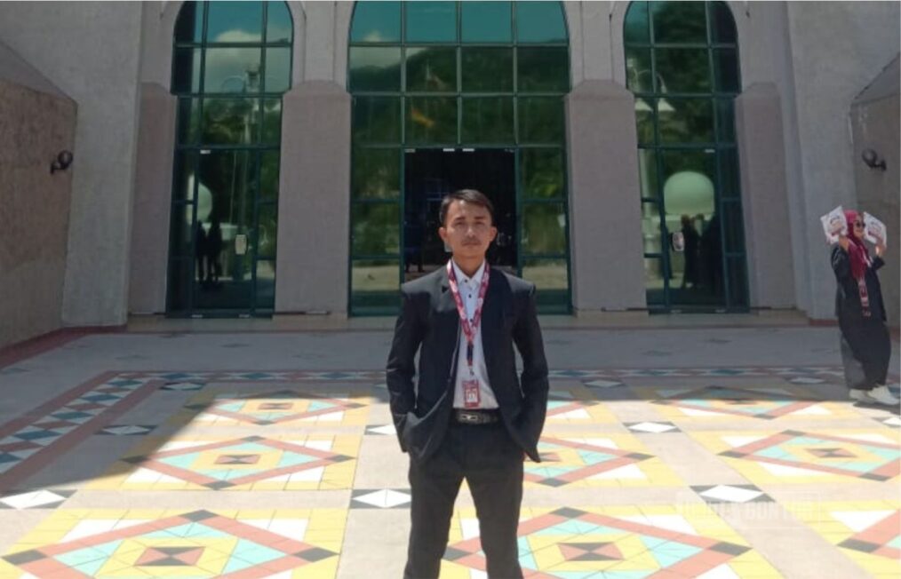 Delegasi mahasiswa Prodi PBA UNIDA Gontor dalam Global Youth Innovation Summit 2025 di Singapura dan Malaysia.