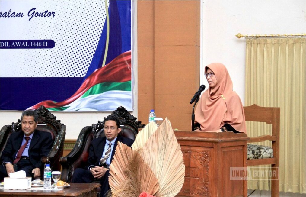 Perayaan Milad Pertama Fakultas Kedokteran UNIDA Gontor di Hall Cios bersama pimpinan universitas dan tamu undangan