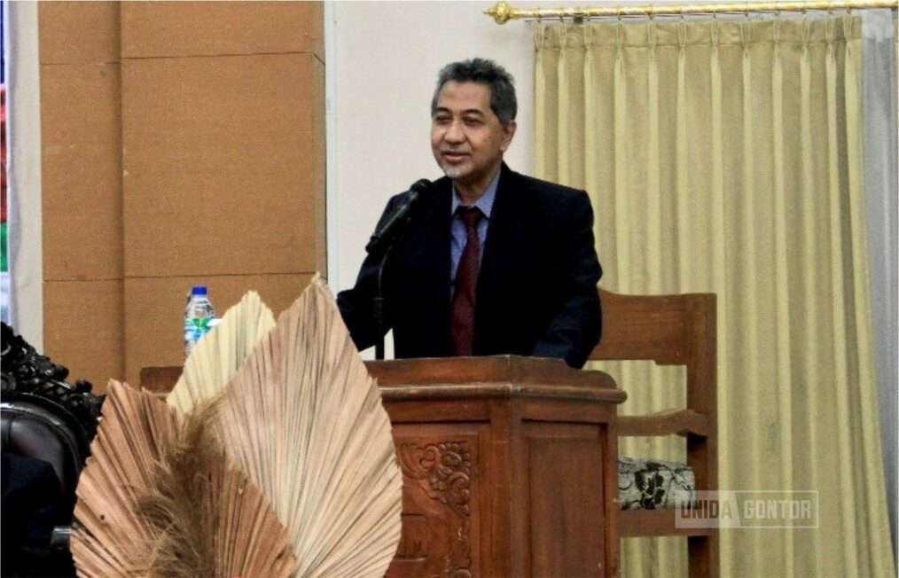 Perayaan Milad Pertama Fakultas Kedokteran UNIDA Gontor di Hall Cios bersama pimpinan universitas dan tamu undangan