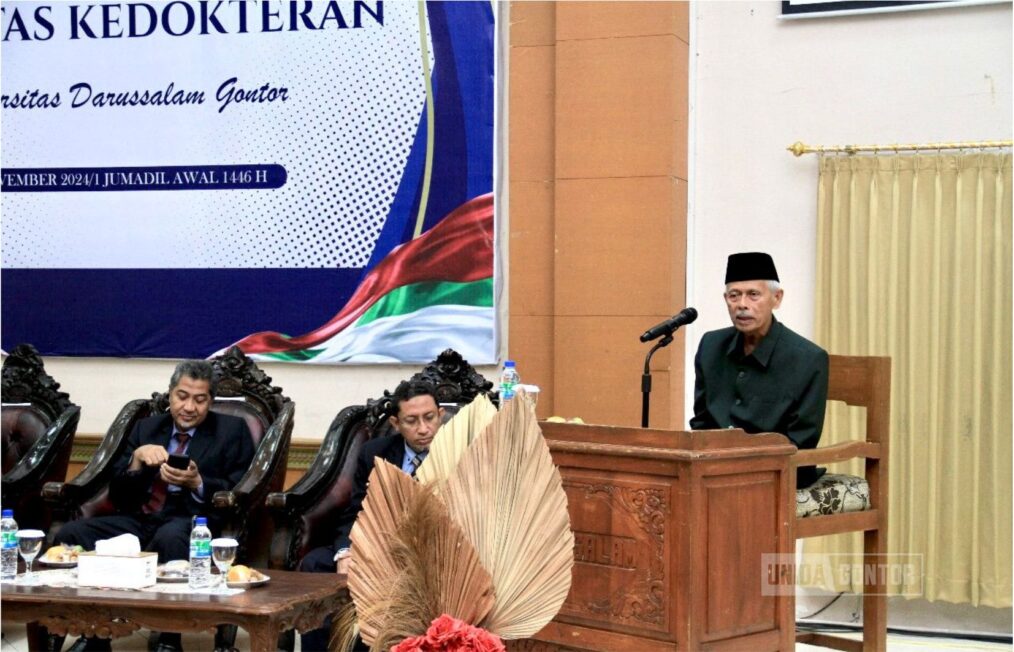 Perayaan Milad Pertama Fakultas Kedokteran UNIDA Gontor di Hall Cios bersama pimpinan universitas dan tamu undangan