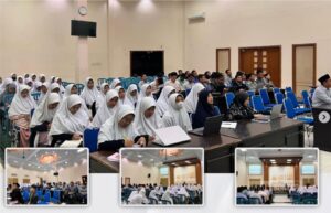 Mahasiswa Pascasarjana UNIDA Gontor mengikuti orientasi sesi ke-3 dan ke-4 dengan pemaparan materi dari Markaz al-Qur’an, Kepesantrenan, dan Perpustakaan.
