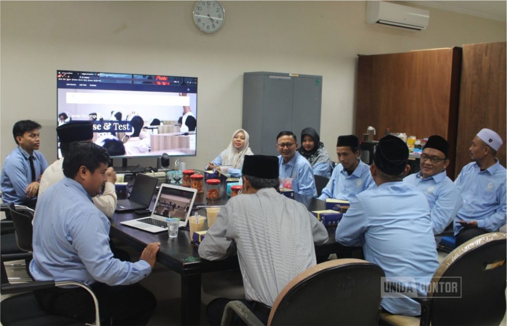 Kunjungan akademik Ma’had UIN Siber Syekh Nurjati ke DPB UNIDA Gontor dalam studi Bi’ah Lughowiyyah