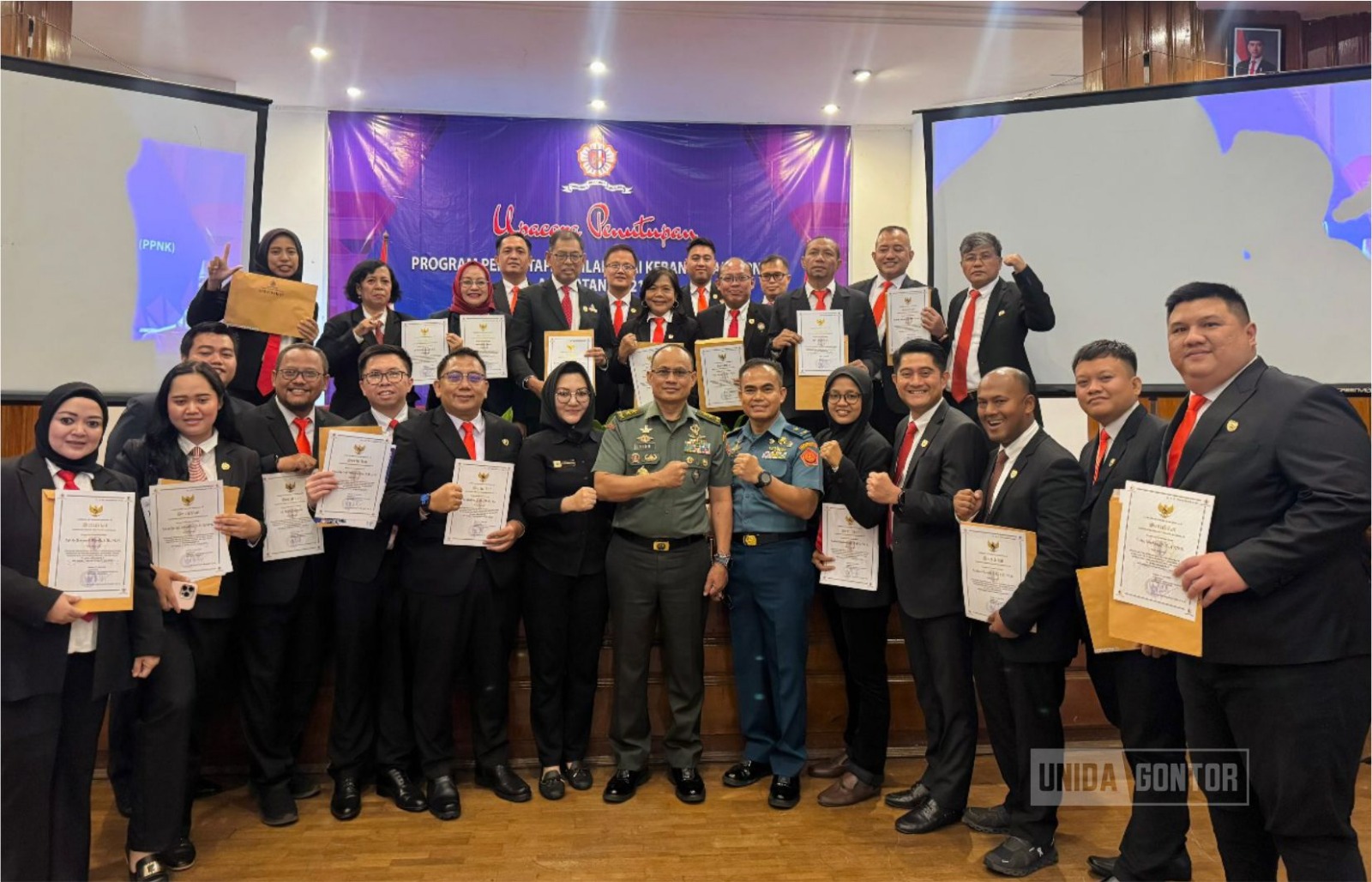 Dosen Fakultas Syariah UNIDA Gontor mengikuti Program PPNK Lemhannas RI Angkatan 219 di Jakarta