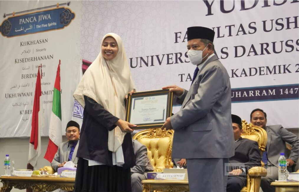 Yudisium Fakultas Ushuluddin UNIDA Gontor, 270 Mahasiswa Resmi Lulus