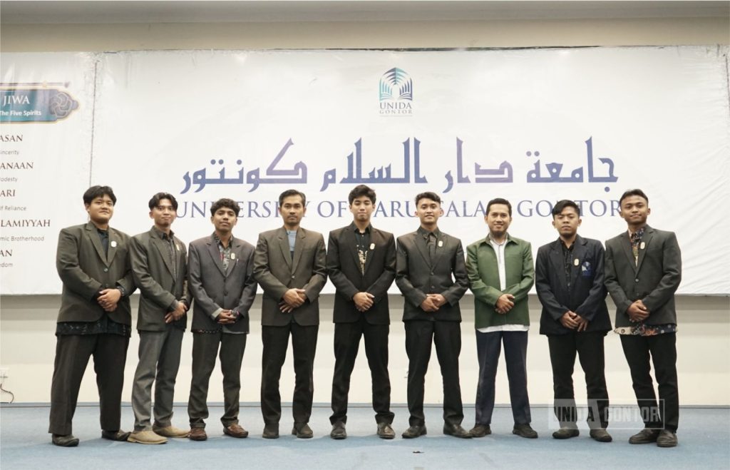 Grand Launching Al-Hikmah: Wujudkan Budaya Bahasa di UNIDA Gontor