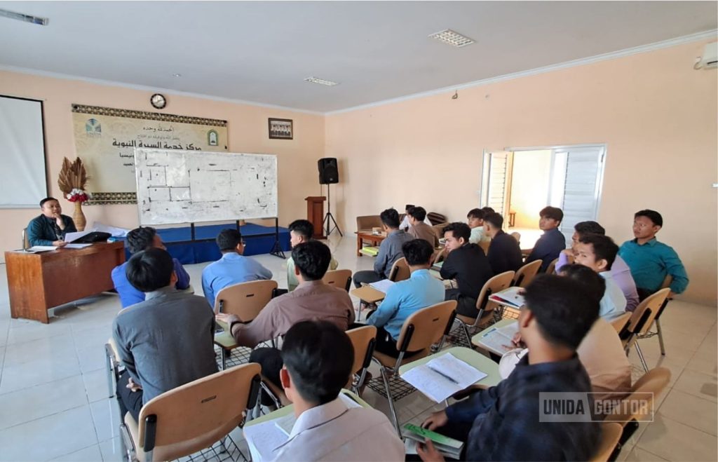 Tarbiyah Amaliyah Perdana, Bekal Mahasiswa PBA Jadi Guru Profesional