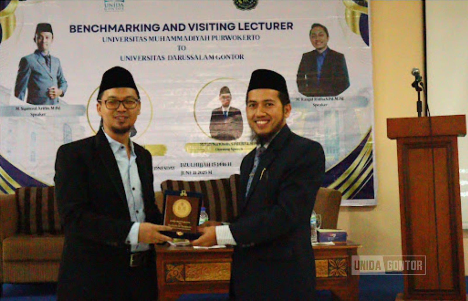 Visiting Lecturer kolaboratif Prodi PBA UNIDA Gontor dan UNMUH Purwokerto di Hall Siroh Nabawiyah