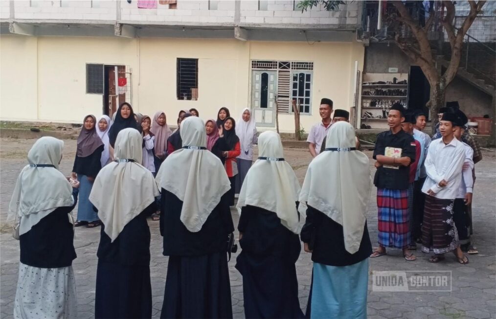 Mahasiswi UNIDA Gontor Tadris Bahasa Inggris kunjungi lembaga pendidikan di Semarang dalam kegiatan Inbound Study.