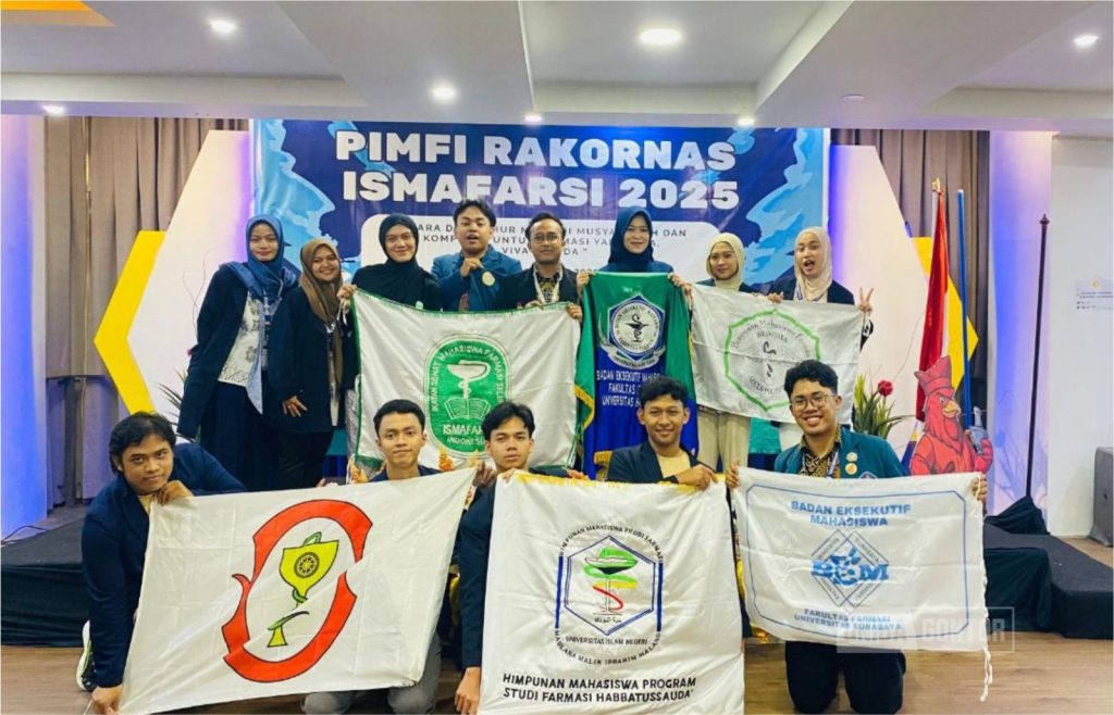 Farmasi UNIDA Gontor Berpartisipasi dalam Rakornas ISMAFARSI 2025 di Makassar