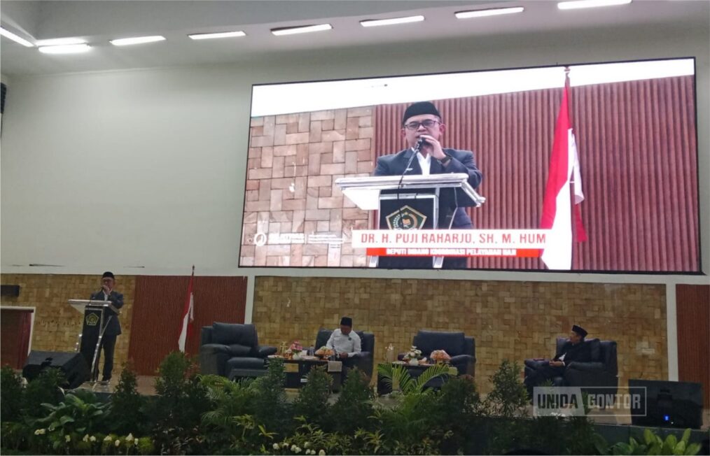 KBIHU ISID Gontor menghadiri Silatnas FK-KBIHU Indonesia di Jakarta bersama 1.600 peserta.