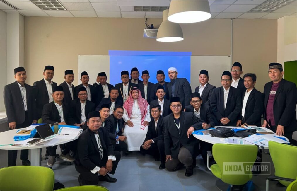 “Mahasiswa UNIDA Gontor ikuti Dauroh Guru Bahasa Arab di Universitas Ummul Qura, Makkah”