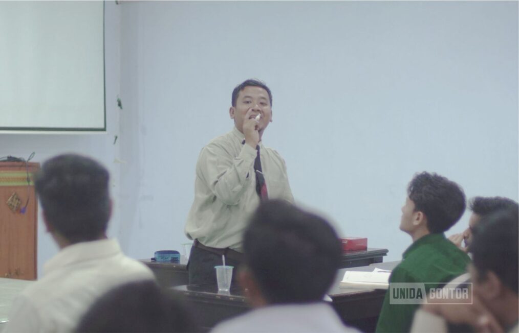 Workshop Digital Marketing Content Management di UNIDA Gontor menghadirkan 30 peserta untuk meningkatkan kompetensi pengelolaan konten digital.