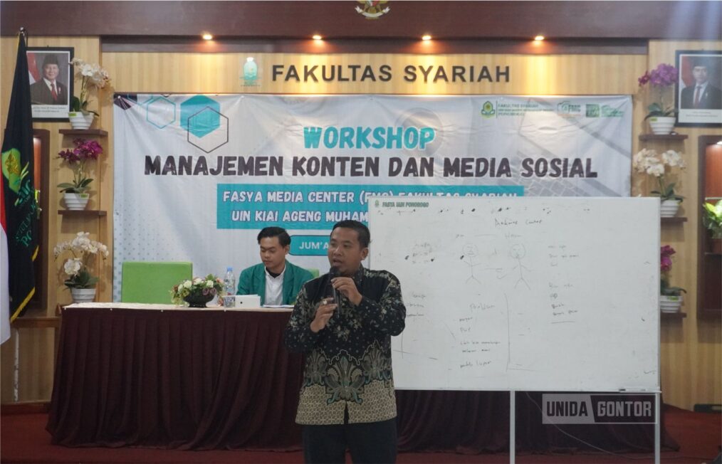 Pelatihan Manajemen Konten oleh UNIDA Gontor di UIN Ponorogo bersama Nusa Dewa Harsoyo