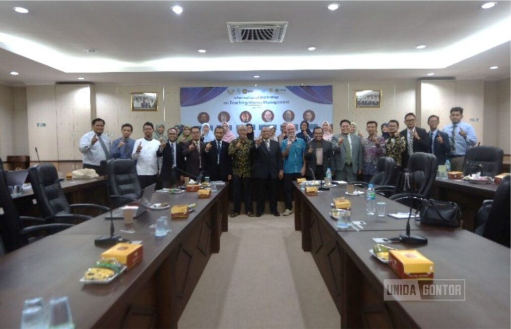 UNIDA Gontor successfully hosts International Workshop on Teaching Islamic Management and Systematic Literature Review with scholars from Indonesia and Malaysia.
