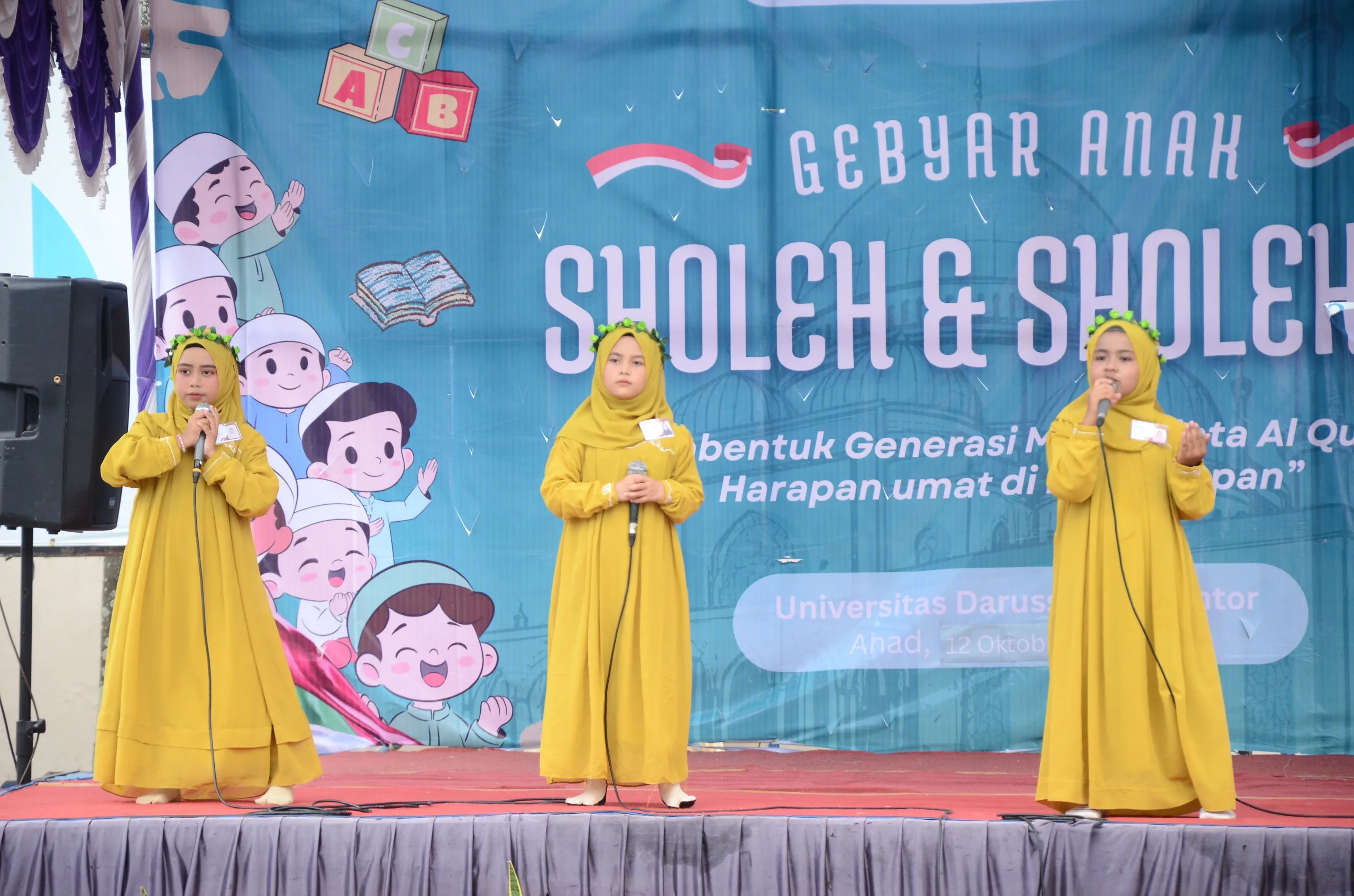 Suasana GASS 2025 di Masjid Jami’ UNIDA Gontor: ratusan santri TPA binaan mengikuti lomba islami dengan pendampingan panitia dan pembina.
