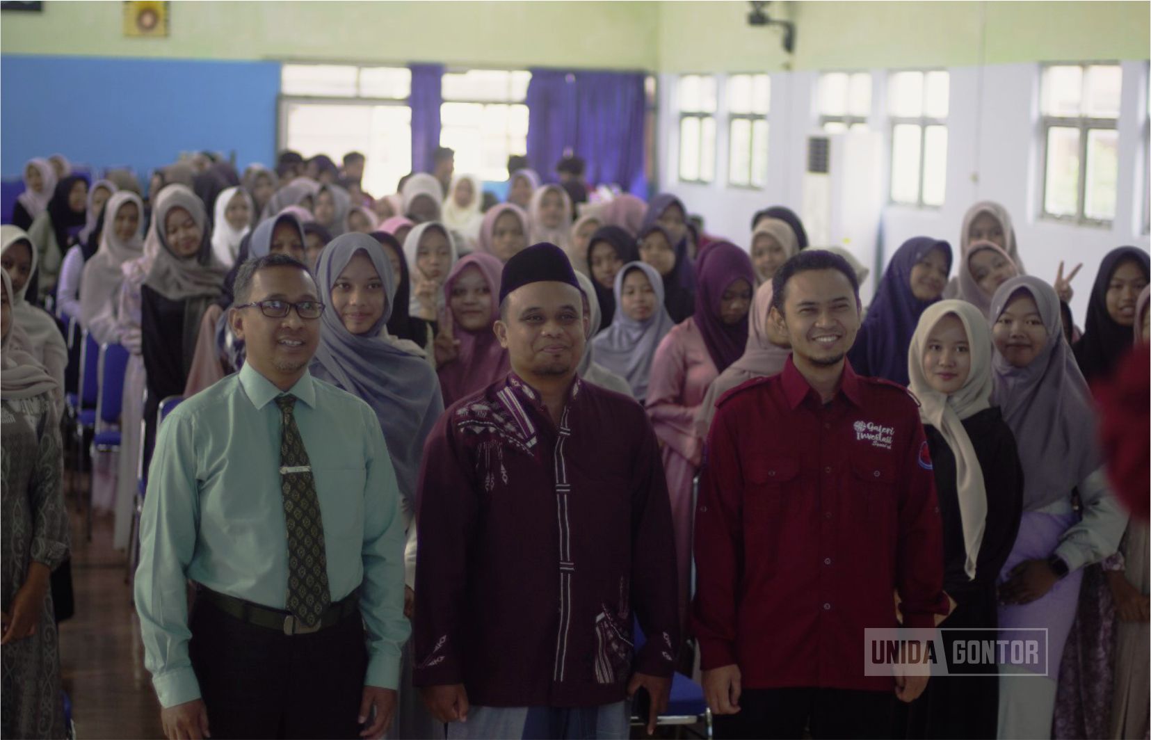 Saham Syariah UNIDA Gontor Goes to School: Edukasi Menabung dan Investasi Sejak Dini