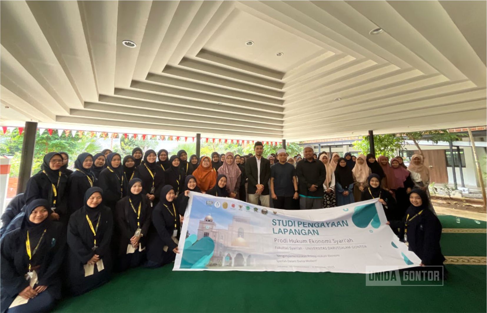 Mahasiswi Universitas Darussalam Gontor melaksanakan kunjungan edukasi ke Pesantren Tahfidz Difabel di Jakarta Selatan sebagai bentuk pengabdian masyarakat dan dukungan pendidikan inklusif.