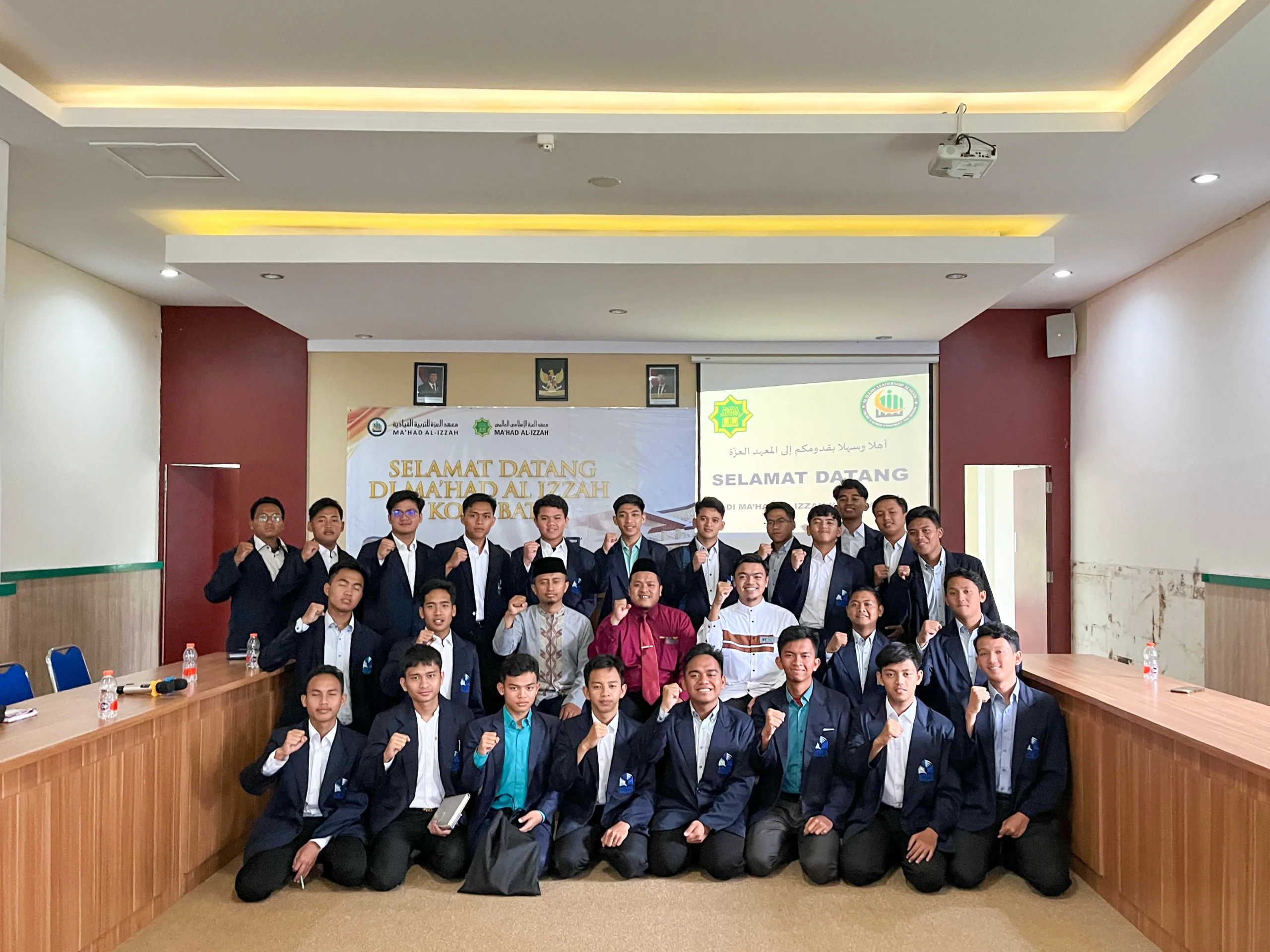 Mahasiswa IQT UNIDA Gontor melakukan studi akademik di Ma’had Al-Izzah Batu untuk mempelajari metode pembelajaran Al-Qur’an Izzati.