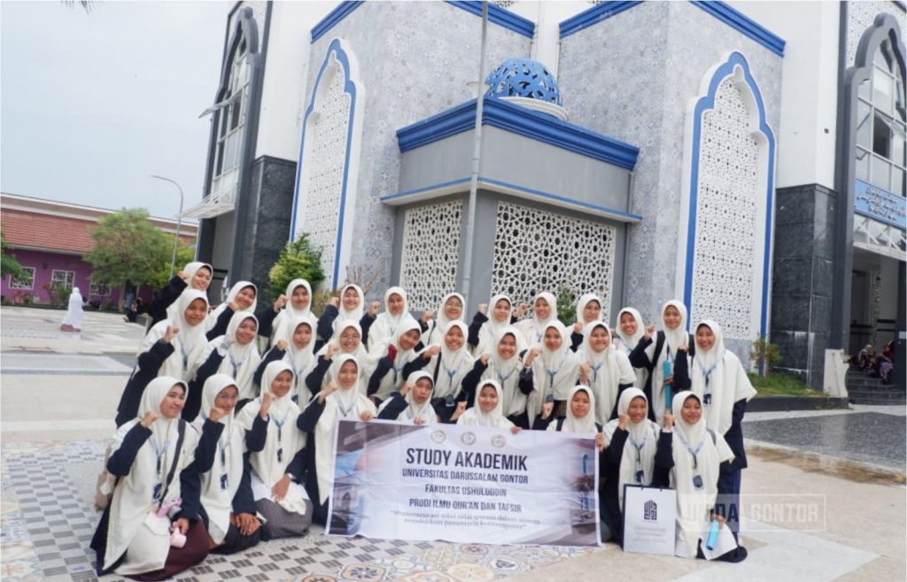 Mahasiswi IQT UNIDA Gontor Dalami Pendidikan Holistik Berbasis Al-Qur’an di Dalwa
