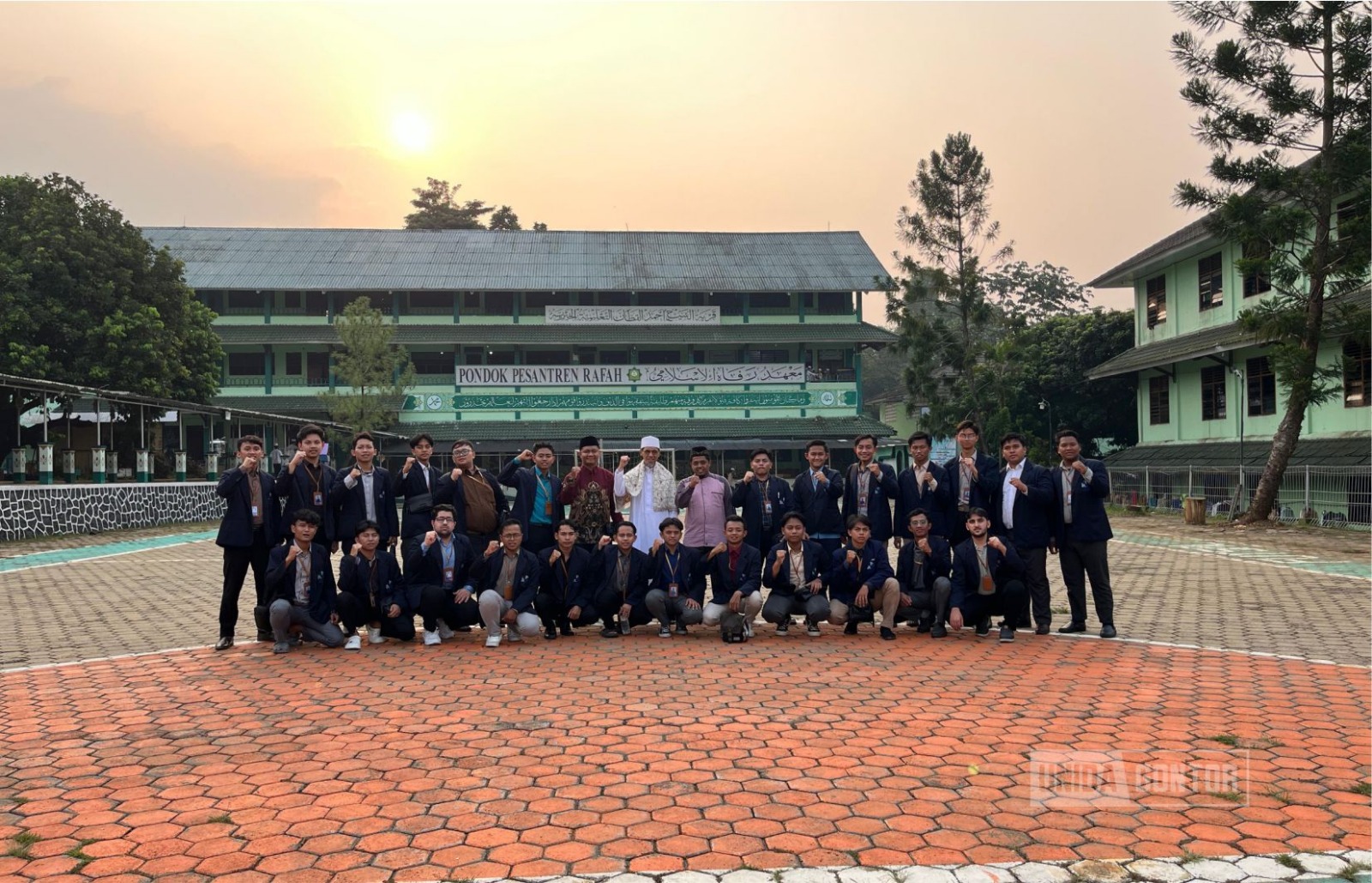 Mahasiswa Ushuluddin UNIDA Gontor melaksanakan studi lapangan di Pondok Pesantren Rafah Bogor untuk mempelajari sistem tahfidz Al-Qur’an yang sistematis dan konsisten.