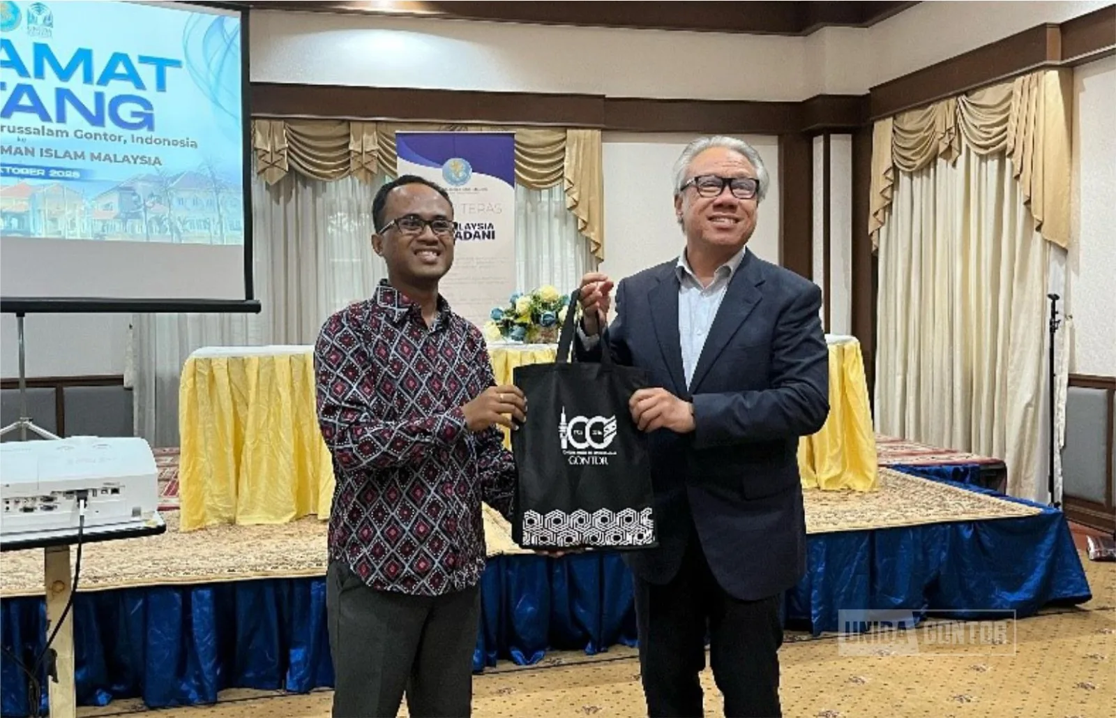 UNIDA Gontor students visit the Malaysian Institute of Islamic Understanding (IKIM) to strengthen academic and Islamic leadership collaboration.