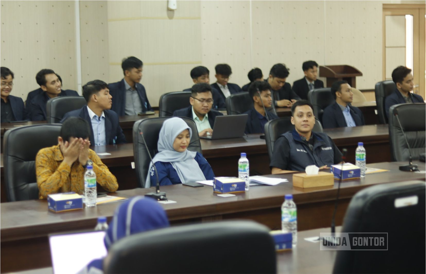UNIDA Gontor dan UAD menandatangani Implementation Arrangement bidang Teknologi Informasi di Hall Senat UNIDA Gontor.
