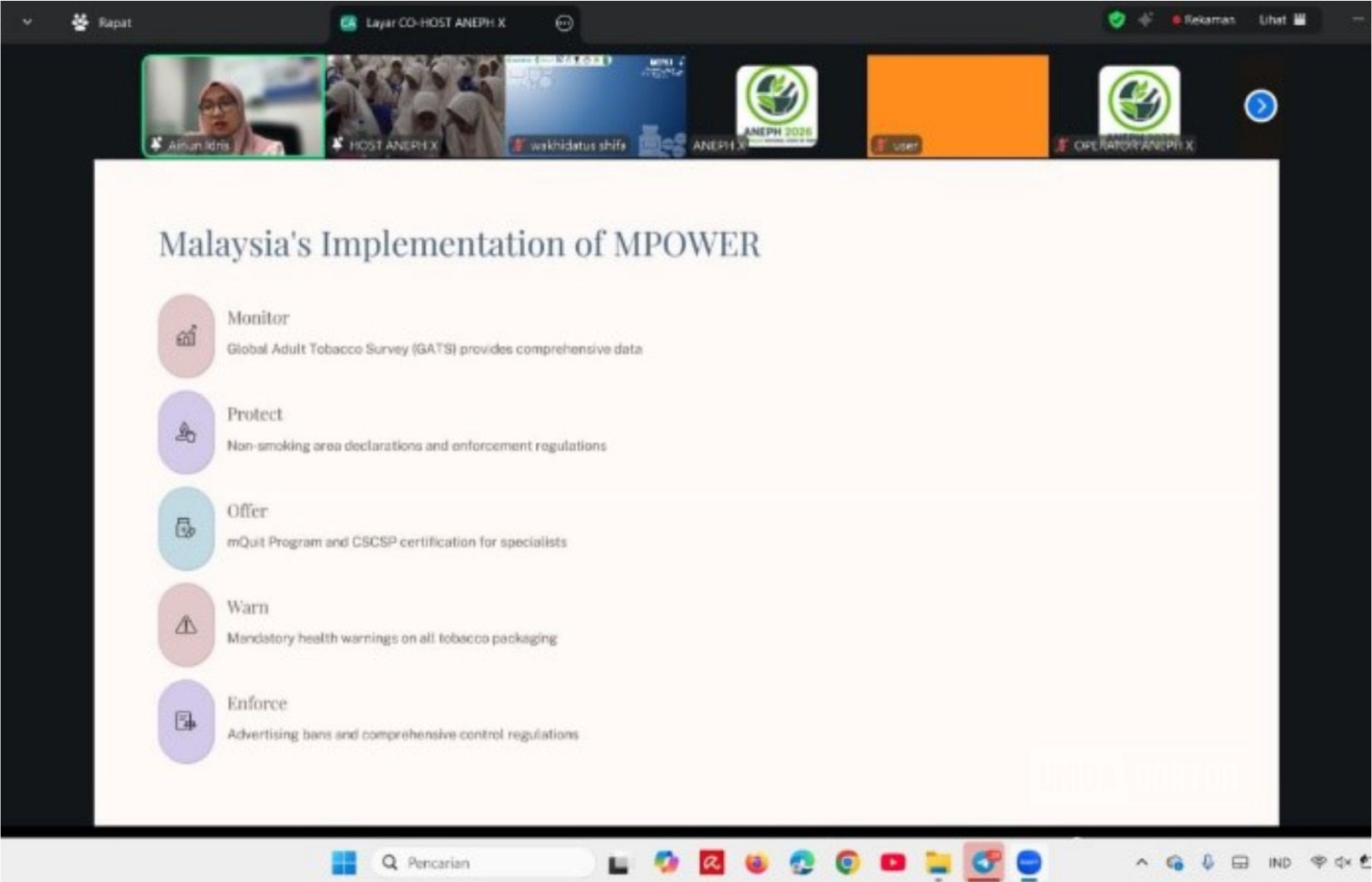 Pelaksanaan ANEPH 2026 Prodi Farmasi UNIDA Gontor secara hybrid di Aula Gedung Istanbul.