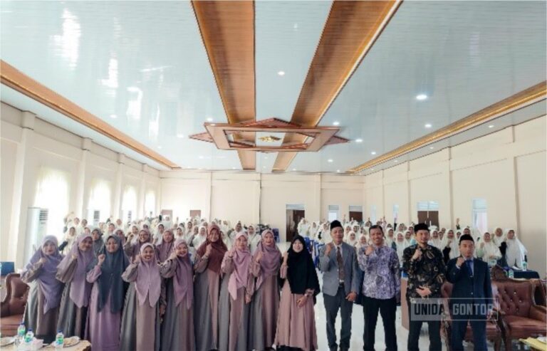 Pelaksanaan ANEPH 2026 Prodi Farmasi UNIDA Gontor secara hybrid di Aula Gedung Istanbul.