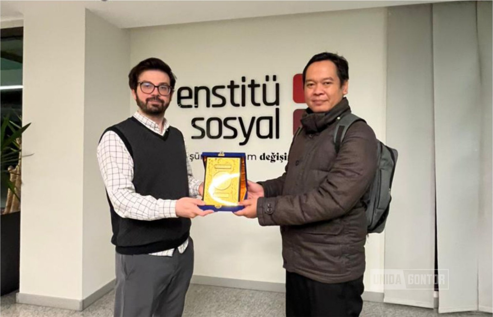 Tim Universitas Darussalam Gontor membahas peluang beasiswa riset di Enstitu Sosyal Turkiye.