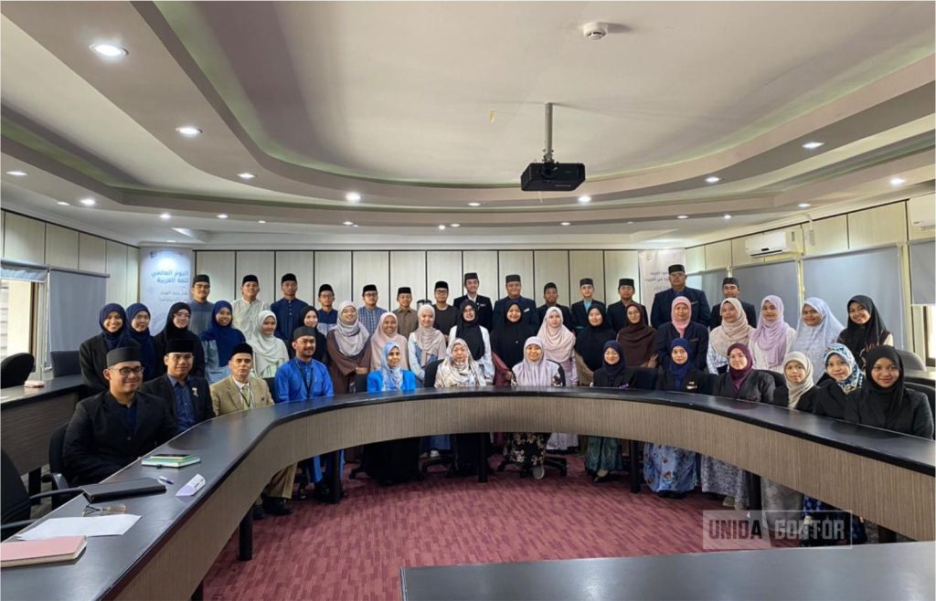 UNIDA Gontor–UNISSA Gelar Silaturahmi Penutupan Program Student Exchange