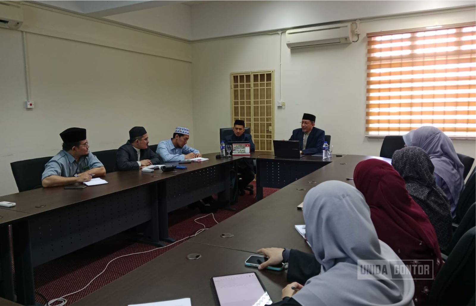 Suasana International Workshop Bahasa Arab UNIDA Gontor dan MAIK Kelantan di Ma’had Darul Qur’an MAIK, Kelantan, Malaysia.