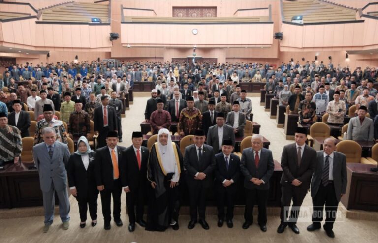 Wakil Rektor I UNIDA Gontor, Assoc. Prof. Dr. Abdul Hafidz Bin Zaid, menghadiri Dialog MPR RI dan Liga Muslim Dunia di Gedung Nusantara V Jakarta untuk menegaskan komitmen kebangsaan dan moderasi beragama.