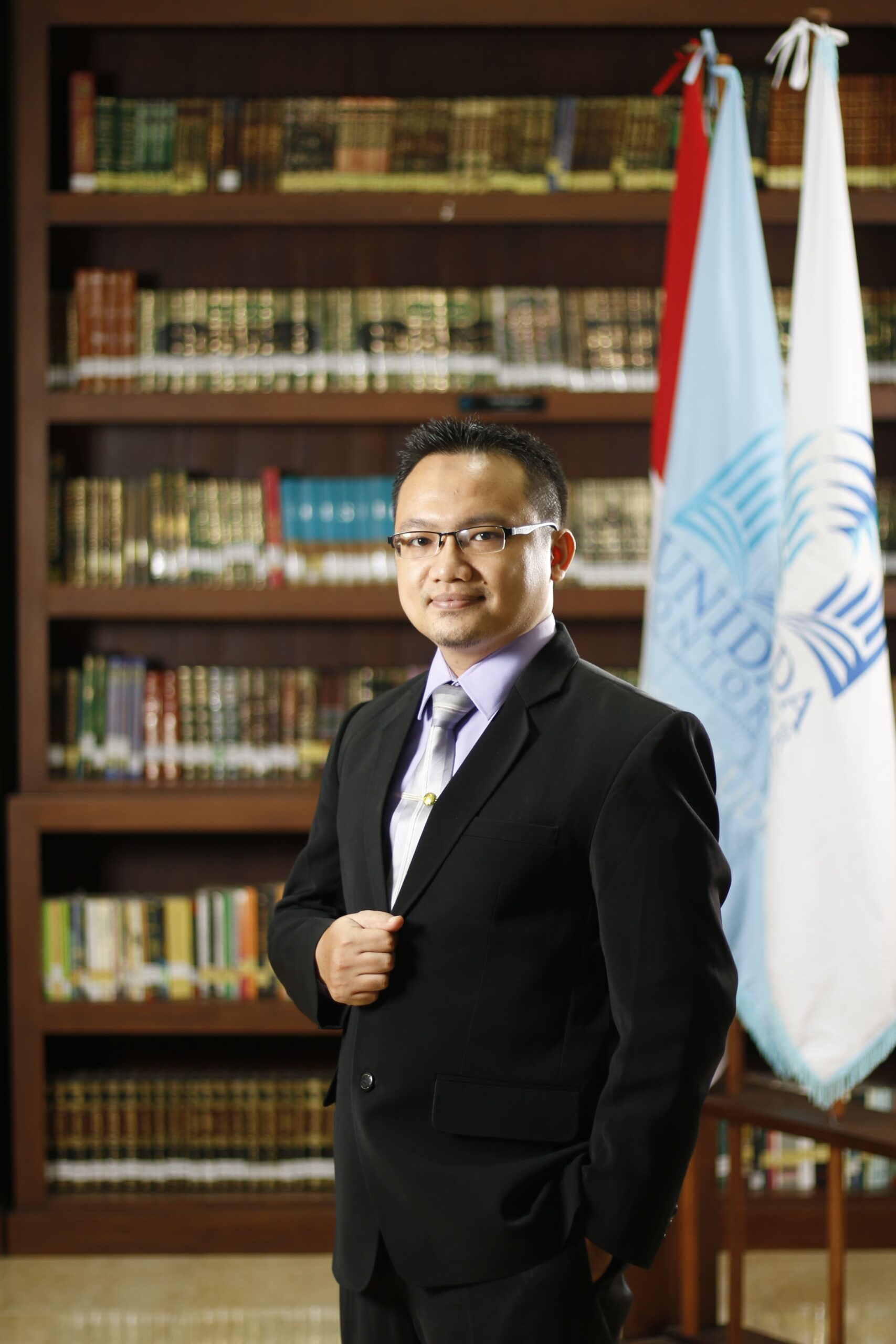 Prof. Dr. K.H. Amal Fathullah Zarkasyi, MA., Pimpinan Pondok Modern Darussalam Gontor, dikenang sebagai guru dan teladan.