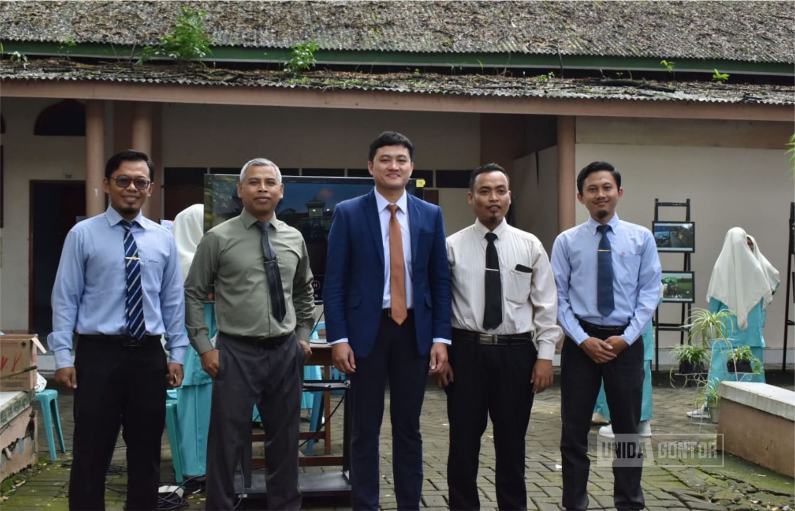 Sosialisasi Fakultas Humaniora UNIDA Gontor kepada Siswa Akhir KMI Angkatan 2026 di Masjid Abbas Thalib PMDG Kampus 2.