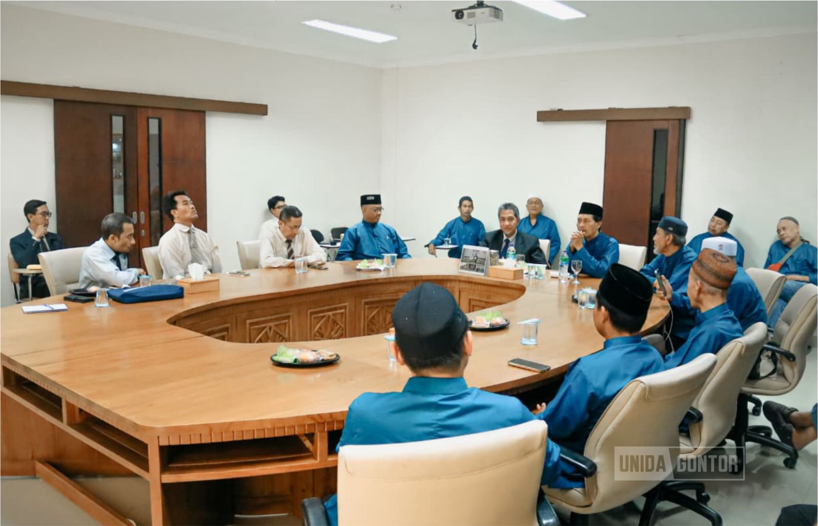 Pengurus YPIAFI Malang melakukan kunjungan resmi ke Universitas Darussalam Gontor