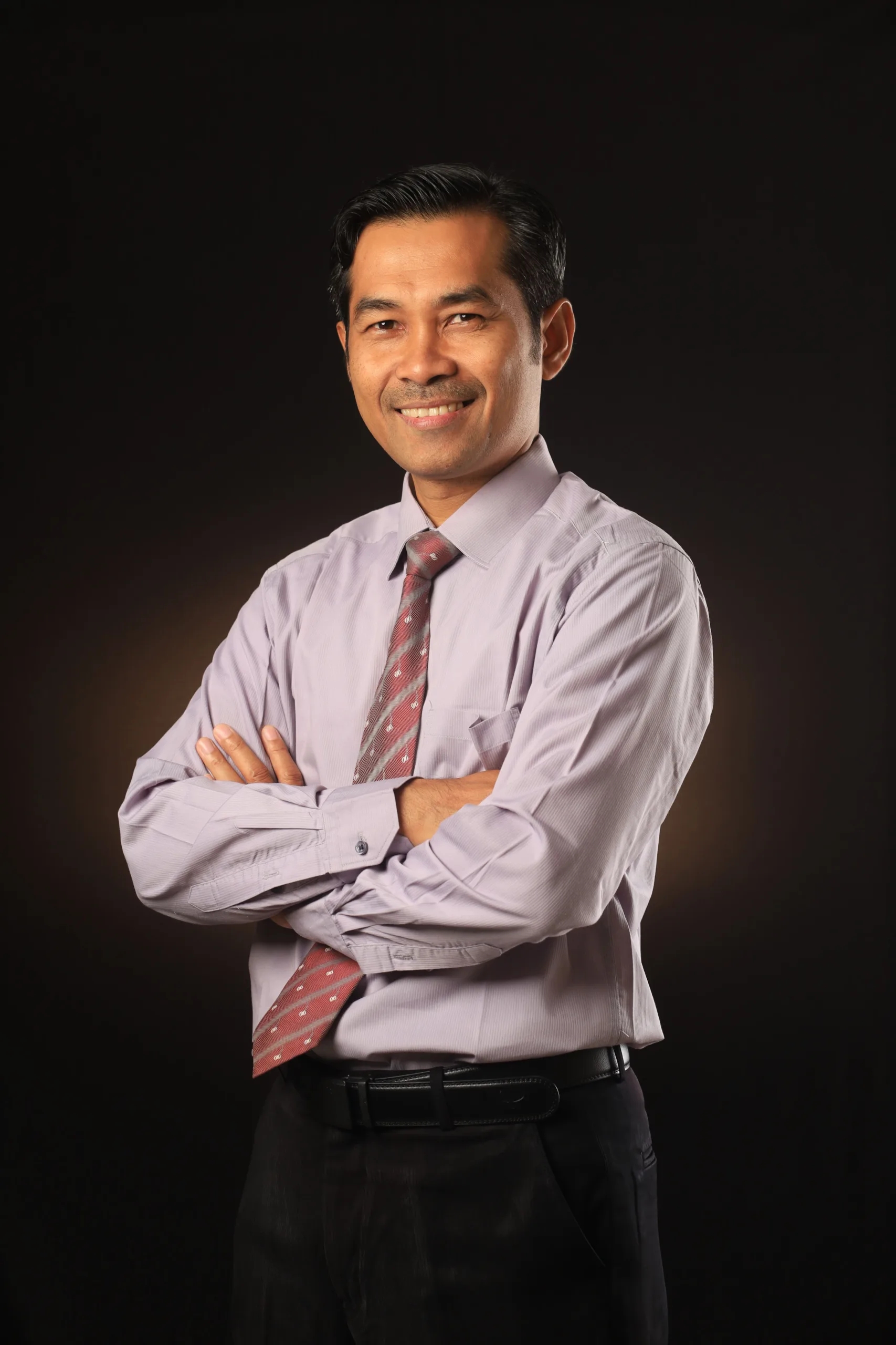 Dr. Ahmad Saifulloh bersama tim peneliti internasional SSEAC 2026 di bidang AI dan pendidikan demokrasi