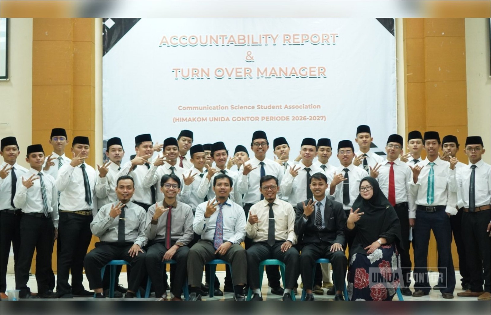 LPJ dan Pelantikan Pengurus HIMAKOM UNIDA Gontor 2026–2027 di Hall CIOS