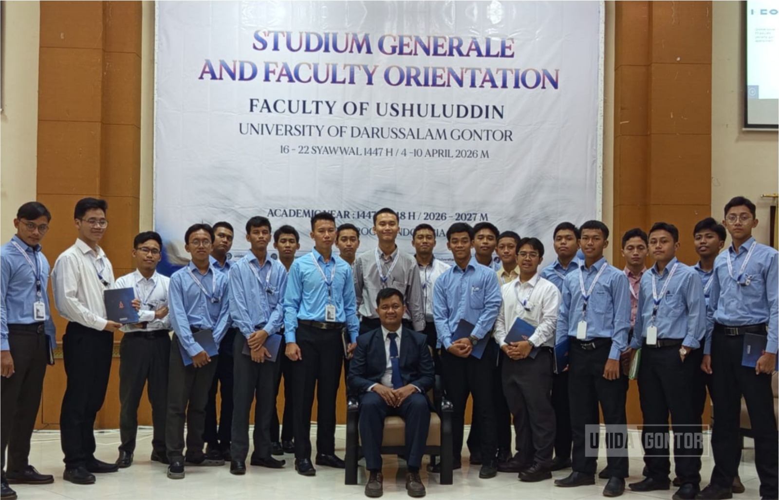 Mahasiswa baru mengikuti kegiatan Pengenalan Prodi Ilmu Al-Qur’an dan Tafsir di UNIDA Gontor