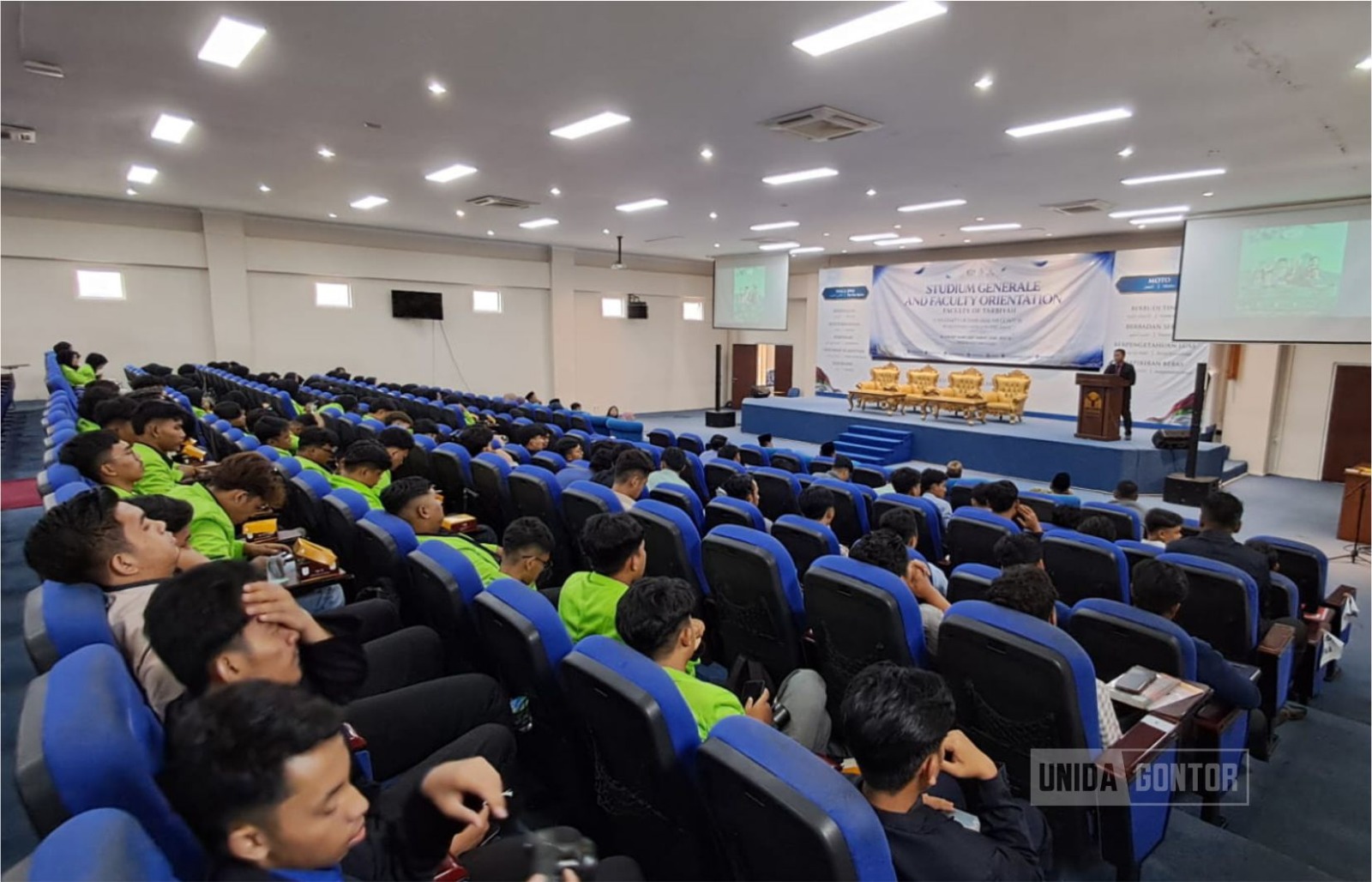 Mahasiswa PBA UNIDA Gontor mengikuti visiting lecturer dan workshop bersama UIN Walisongo