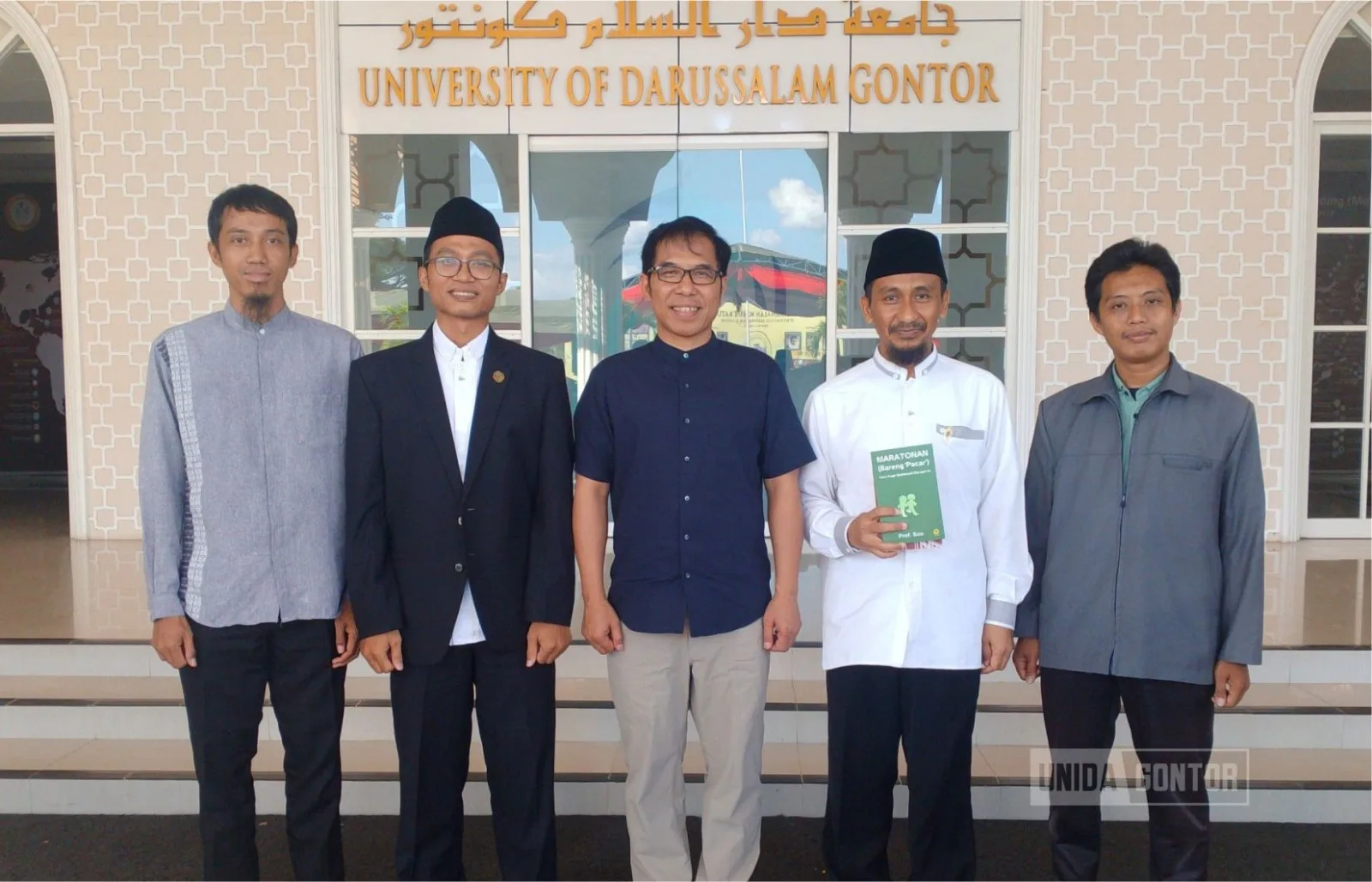 Rektor Telkom University berkunjung ke Gontor membahas AI dan pendidikan karakter